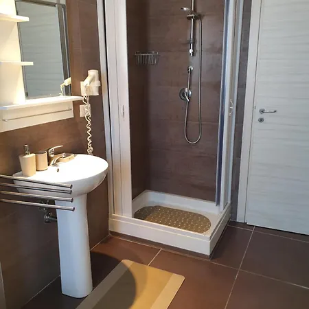 4rooms Free Wi-fi 2*