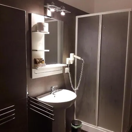 4rooms Free Wi-fi Bed & Breakfast