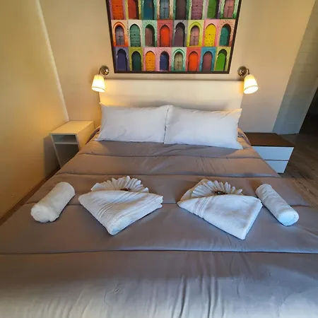 Oda ve Kahvaltı 4rooms Free Wi-fi 3*