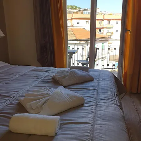 Couette-café 4rooms Free Wi-fi Salernes