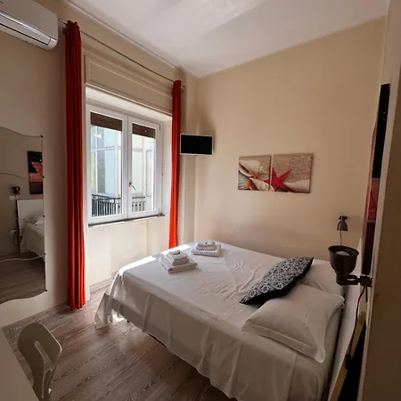 فندق مبيت وإفطار 4rooms Free Wi-fi 4*