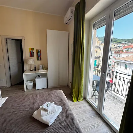 4rooms Free Wi-fi Couette-café Salernes